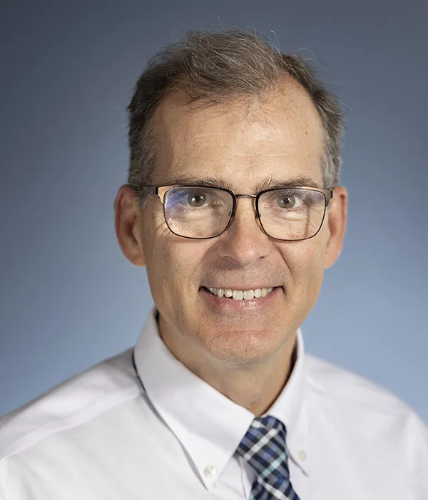 Tim Devine - Profesor de Lengua y Literatura Tim Devine - Profesor de Lengua y Literatura