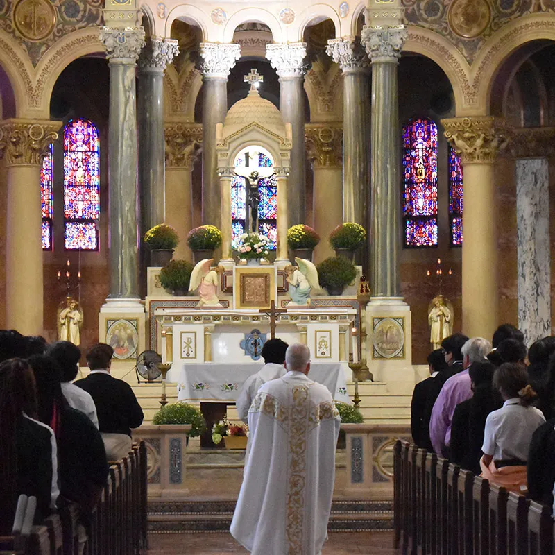 Detroit Cristo Rey students at worship service