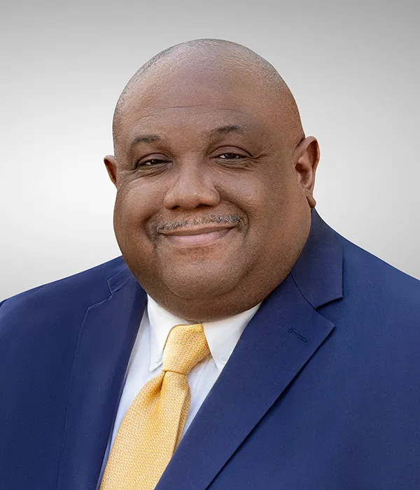 George Davis - Miembro del Consejo de Administración del DCR