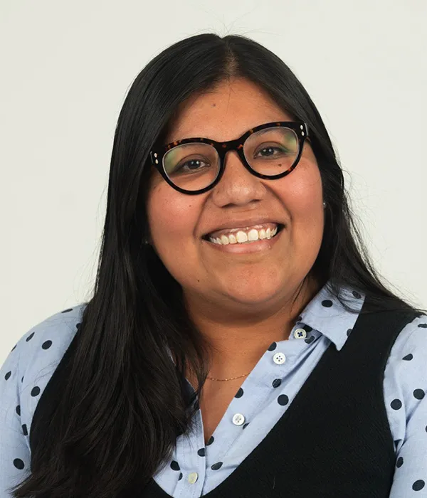 Inés Leal Ines Leal - Directora de Admisiones