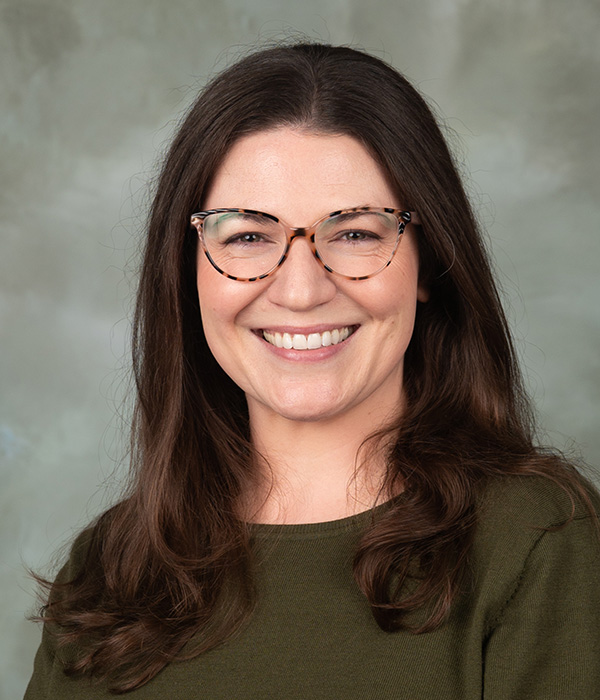 Sydney Redigan Sydney Redigan, English Teacher and Academic Dean